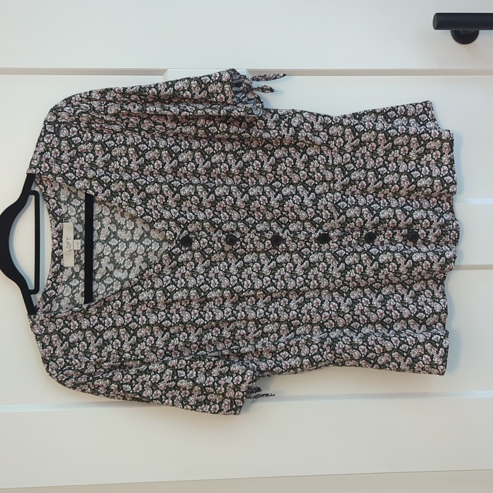 Floral Peplum Top by Loft (Size 12)